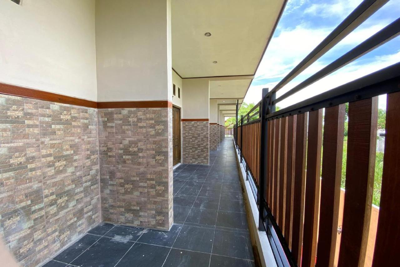 Reddoorz Near Mojokerto Train Station Hotel Bagian luar foto