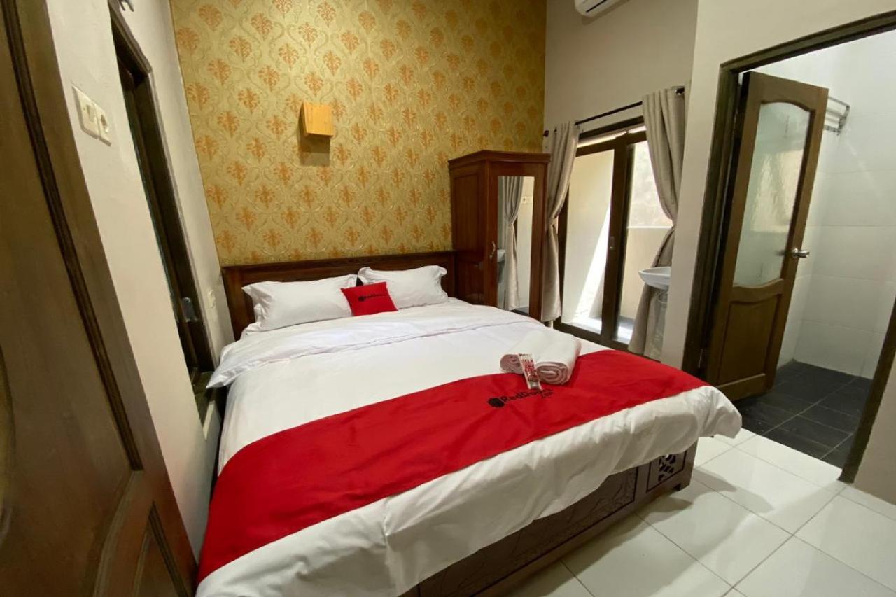 Reddoorz Near Mojokerto Train Station Hotel Bagian luar foto